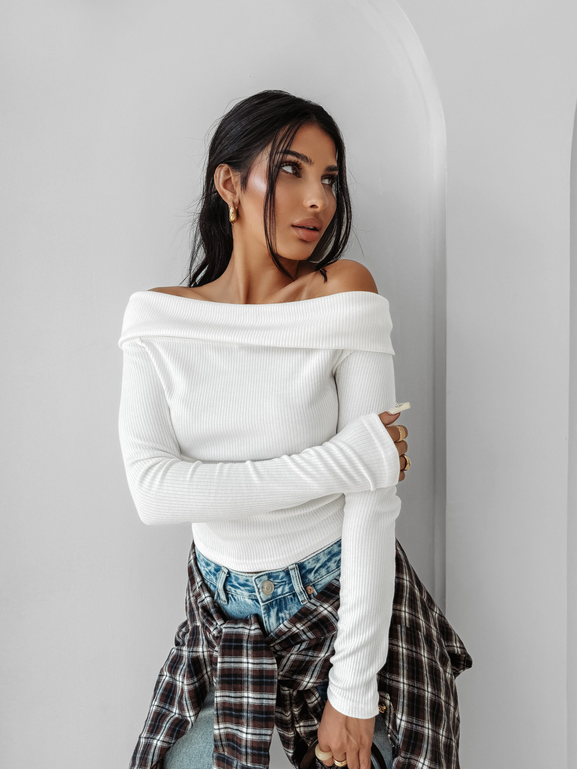 Bluzka prążkowana OLAVOGA CREAMED FOG ecru