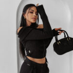 Bluzka prążkowana OLAVOGA CREAMED FOG czarna