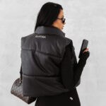 Kamizelka damska OLAVOGA PUFF CLOUD czarna ,Olavoga kolekcja damska , Olavoga moda damska , Olavoga ubrania damski , Olavoga stylizacje damskie , Olavoga streetwear damski , Olavoga moda damska premium , Olavoga stylizacje casual damskie , Olavoga ubrania damskie online , Olavoga fashion woman , Olavoga elegancka moda damska , moda damska premium , moda damska online , nowoczesna moda damska , nowoczesne ubrania damskie , ubrania damskie streetwear , elegancka moda damska online , casual moda damska , odzież damska streetwear , stylizacje damskie casual , luksusowa moda damska , sklep online , sklep internetowy , zakupy , wyprzedaż , outlet ,