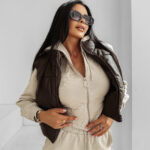 Kamizelka damska OLAVOGA PUFF CLOUD brązowa ,Olavoga kolekcja damska , Olavoga moda damska , Olavoga ubrania damski , Olavoga stylizacje damskie , Olavoga streetwear damski , Olavoga moda damska premium , Olavoga stylizacje casual damskie , Olavoga ubrania damskie online , Olavoga fashion woman , Olavoga elegancka moda damska , moda damska premium , moda damska online , nowoczesna moda damska , nowoczesne ubrania damskie , ubrania damskie streetwear , elegancka moda damska online , casual moda damska , odzież damska streetwear , stylizacje damskie casual , luksusowa moda damska , sklep online , sklep internetowy , zakupy , wyprzedaż , outlet ,