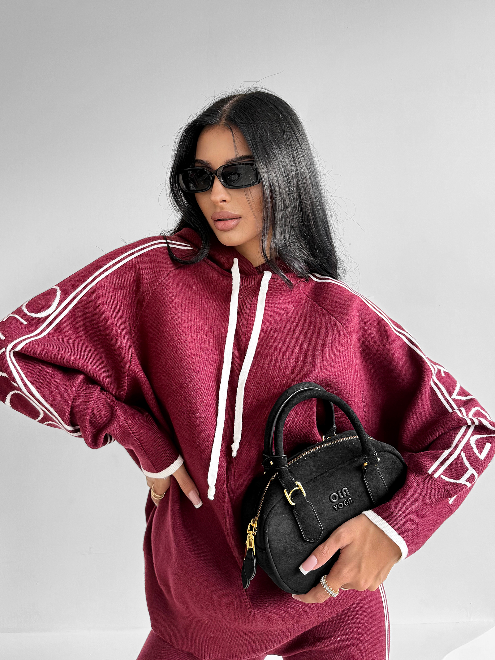 Komplet damski OLAVOGA LAROSE bordowy