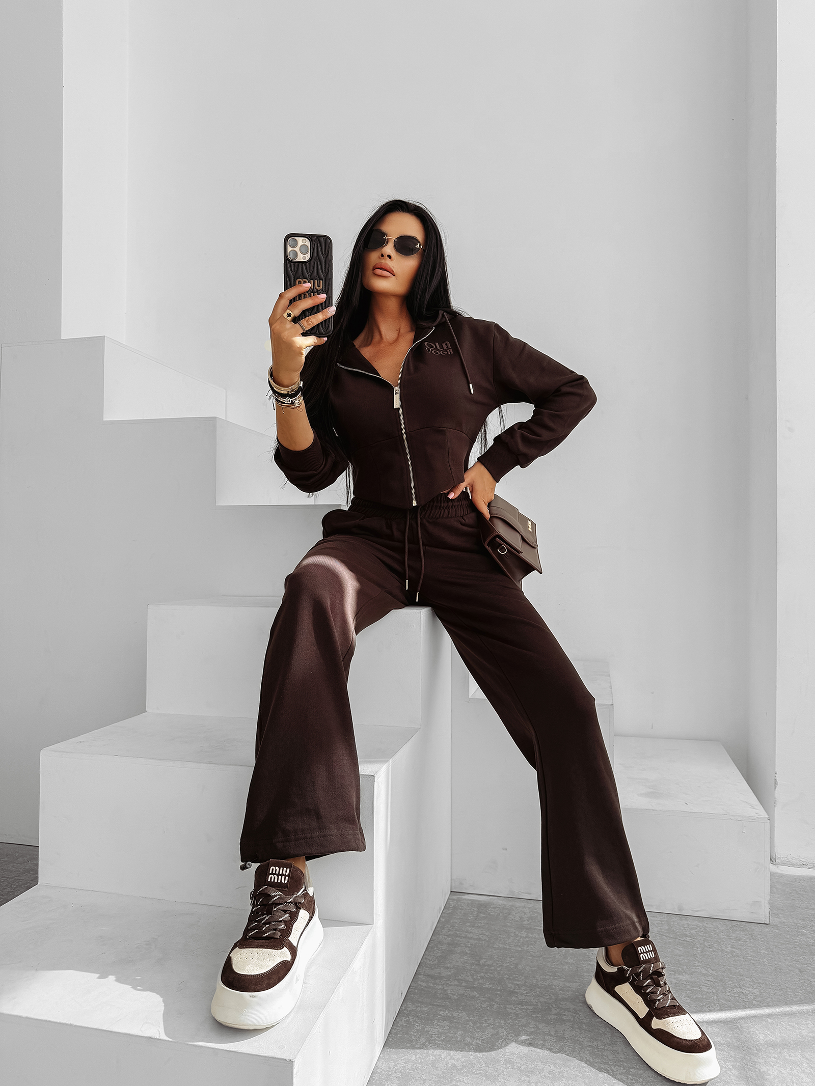 Komplet damski OLAVOGA SANCTUARY brązowy , Olavoga kolekcja damska sklep internetowy, Olavoga moda damska butik partnerski, Olavoga ubrania damskie butik online, Olavoga stylizacje damskie sklep online, MadamRock i Olavoga moda damska premium, Olavoga kobiecy look butik internetowy, MadamRock butik partnerski damska kolekcja, Olavoga damska moda butik, Olavoga fashion woman sklep online, Olavoga butik partnerski moda damska, MadamRock sklep internetowy moda damska, Olavoga elegancka moda damska butik online, MadamRock stylizacje damskie premium, Olavoga butik moda damska casual, MadamRock butik partnerski styl kobiecy, Olavoga luksusowa moda damska butik, Olavoga trendy moda damska sklep online, MadamRock i Olavoga butik internetowy, moda damska sklep internetowy, stylizacje kobiece sklep online, elegancka moda damska butik, nowoczesna moda damska butik partnerski, kobiecy look casual sklep online, luksusowa moda damska sklep internetowy, damski street style butik online, nowoczesne ubrania damskie butik, moda damska premium sklep internetowy, kobieca moda casual butik partnerski, trendy fashion woman sklep online, kapsułowa moda damska butik internetowy