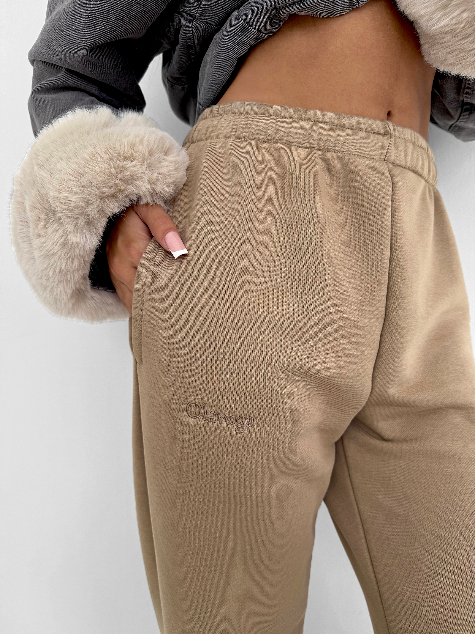 Spodnie damskie OLAVOGA DEWDROP beżowe Spodnie damskie OLAVOGA DEWDROP beżowe