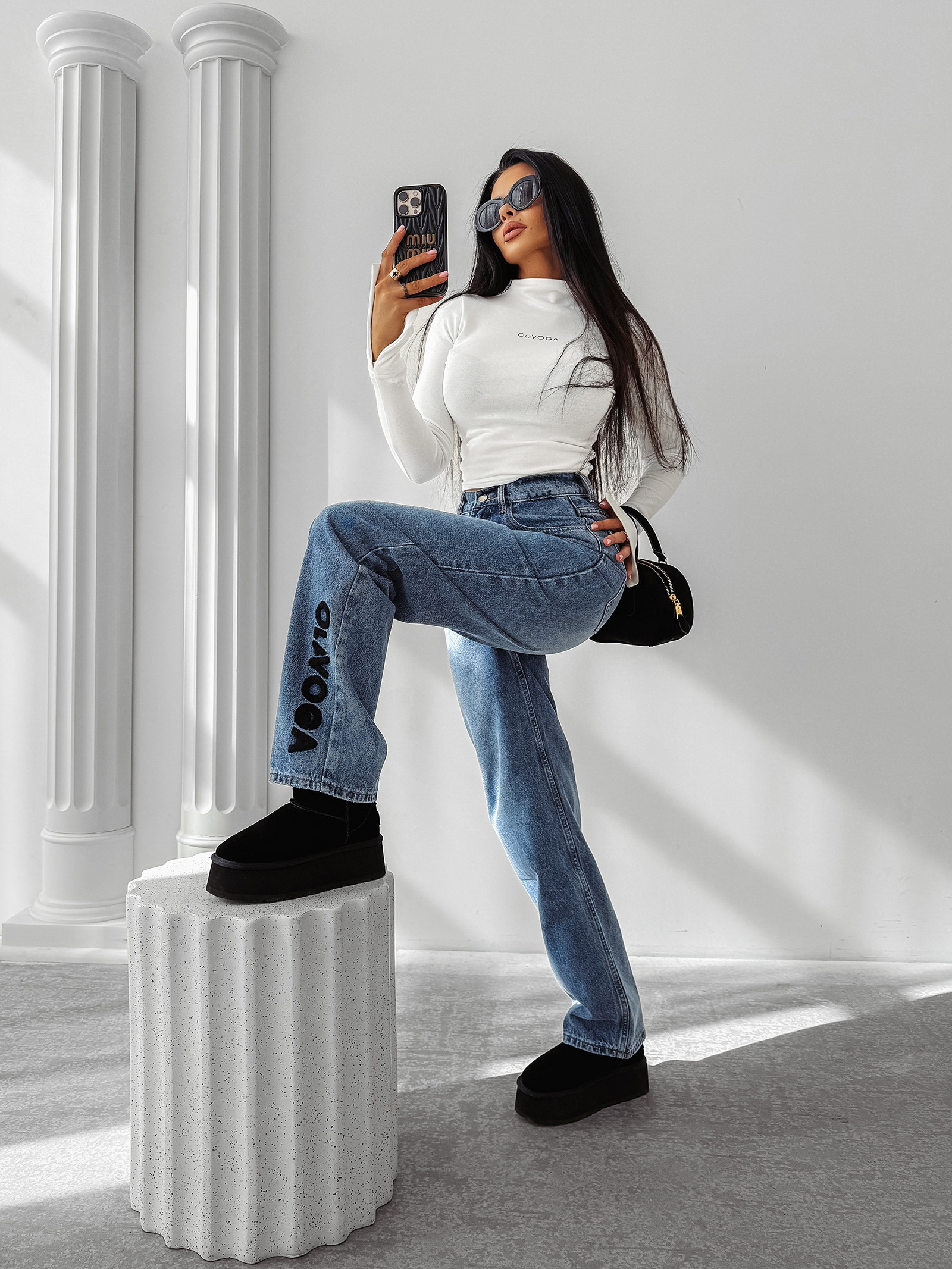 Spodnie damskie OLAVOGA NIDO niebieskie ,Olavoga kolekcja damska , Olavoga moda damska , Olavoga ubrania damski , Olavoga stylizacje damskie , Olavoga streetwear damski , Olavoga moda damska premium , Olavoga stylizacje casual damskie , Olavoga ubrania damskie online , Olavoga fashion woman , Olavoga elegancka moda damska , moda damska premium , moda damska online , nowoczesna moda damska , nowoczesne ubrania damskie , ubrania damskie streetwear , elegancka moda damska online , casual moda damska , odzież damska streetwear , stylizacje damskie casual , luksusowa moda damska , sklep online , sklep internetowy , zakupy , wyprzedaż , outlet ,