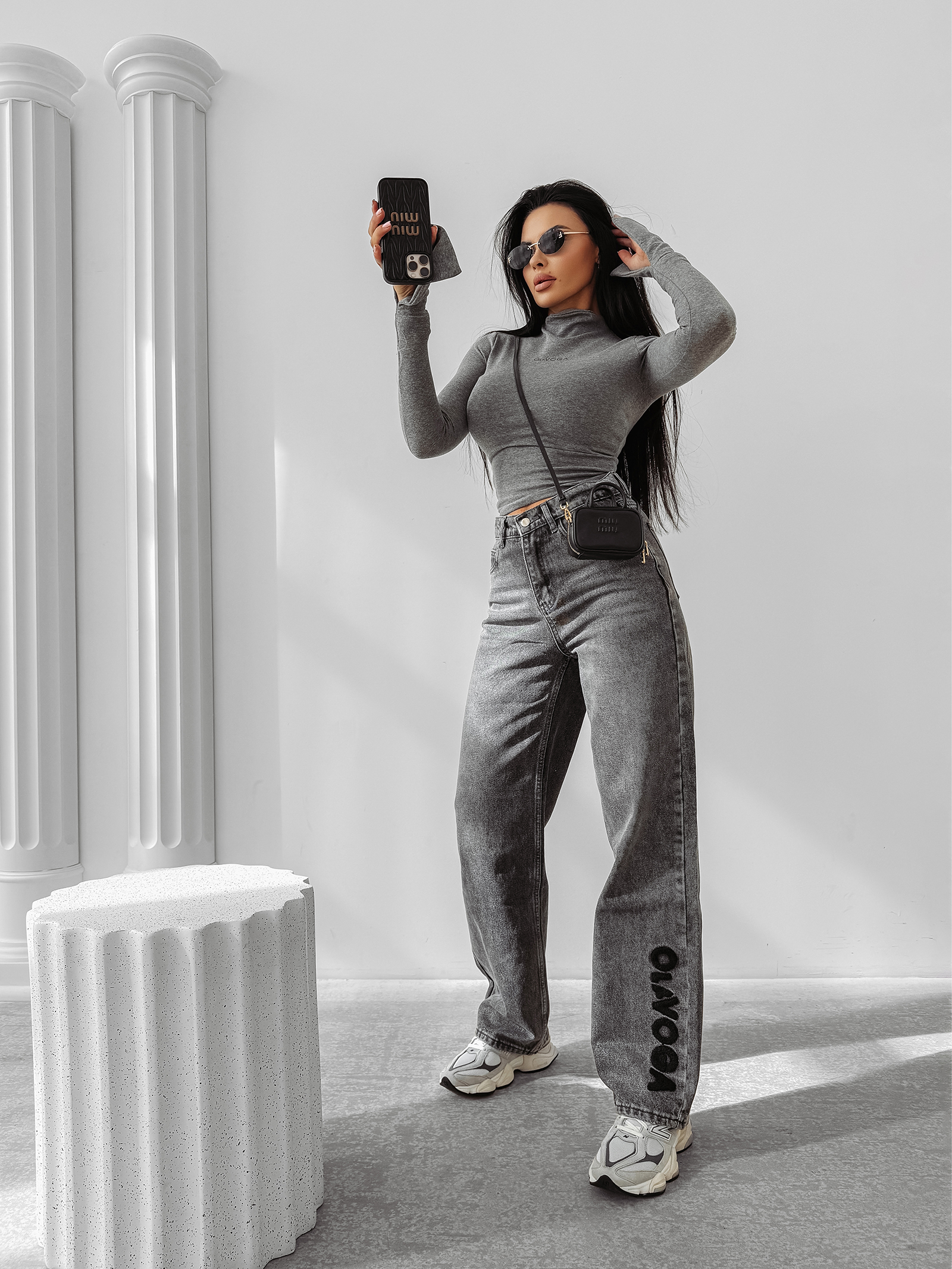 Spodnie damskie OLAVOGA NIDO szare ,Olavoga kolekcja damska , Olavoga moda damska , Olavoga ubrania damski , Olavoga stylizacje damskie , Olavoga streetwear damski , Olavoga moda damska premium , Olavoga stylizacje casual damskie , Olavoga ubrania damskie online , Olavoga fashion woman , Olavoga elegancka moda damska , moda damska premium , moda damska online , nowoczesna moda damska , nowoczesne ubrania damskie , ubrania damskie streetwear , elegancka moda damska online , casual moda damska , odzież damska streetwear , stylizacje damskie casual , luksusowa moda damska , sklep online , sklep internetowy , zakupy , wyprzedaż , outlet ,