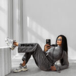 Spodnie damskie OLAVOGA NIDO szare ,Olavoga kolekcja damska , Olavoga moda damska , Olavoga ubrania damski , Olavoga stylizacje damskie , Olavoga streetwear damski , Olavoga moda damska premium , Olavoga stylizacje casual damskie , Olavoga ubrania damskie online , Olavoga fashion woman , Olavoga elegancka moda damska , moda damska premium , moda damska online , nowoczesna moda damska , nowoczesne ubrania damskie , ubrania damskie streetwear , elegancka moda damska online , casual moda damska , odzież damska streetwear , stylizacje damskie casual , luksusowa moda damska , sklep online , sklep internetowy , zakupy , wyprzedaż , outlet ,