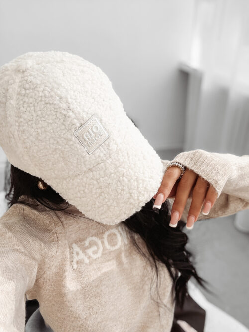 Czapka z daszkiem OLAVOGA SAAL ecru