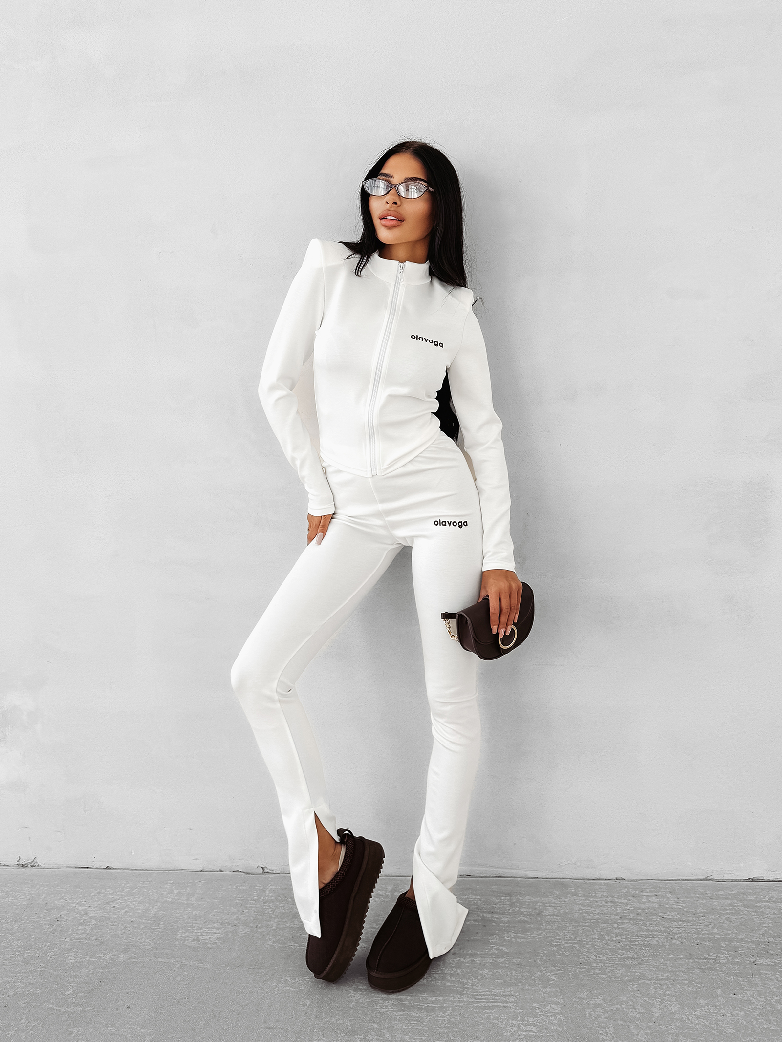 Komplet damski OLAVOGA MOCHA DESERT ecru