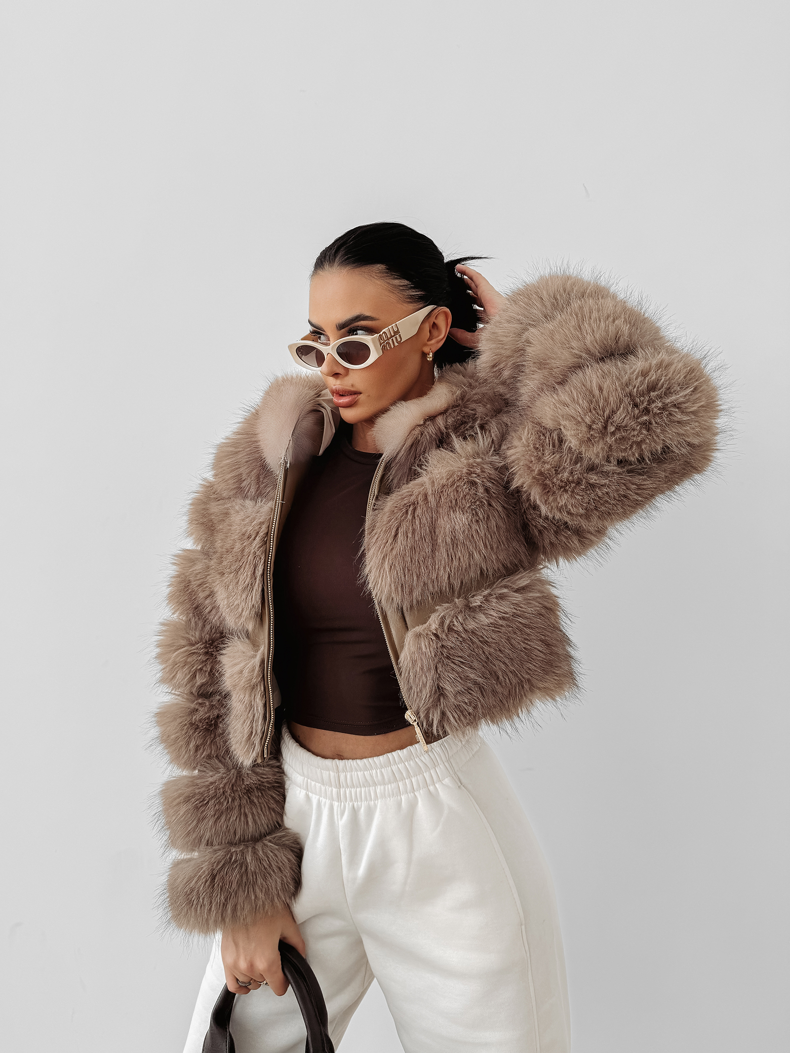 Kurtka damska OLAVOGA LANIKA beżowa Kurtka damska OLAVOGA LANIKA beżowa