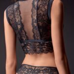 Koronkowy top z biustonoszem bez fiszbin czarny