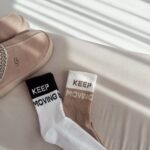 Skarpetki damskie półfrotte KEEP MOVING beżowe