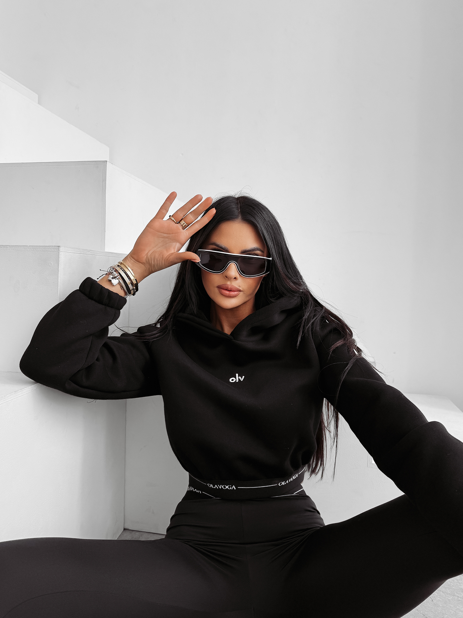 Bluza damska OLAVOGA LUNARI czarna