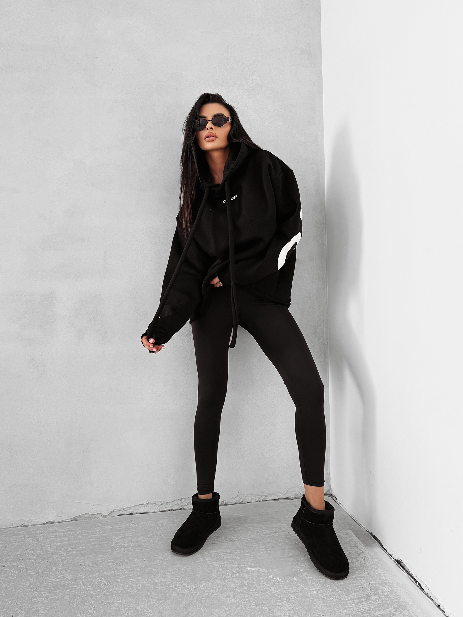 Bluza damska OLAVOGA VINTA czarna