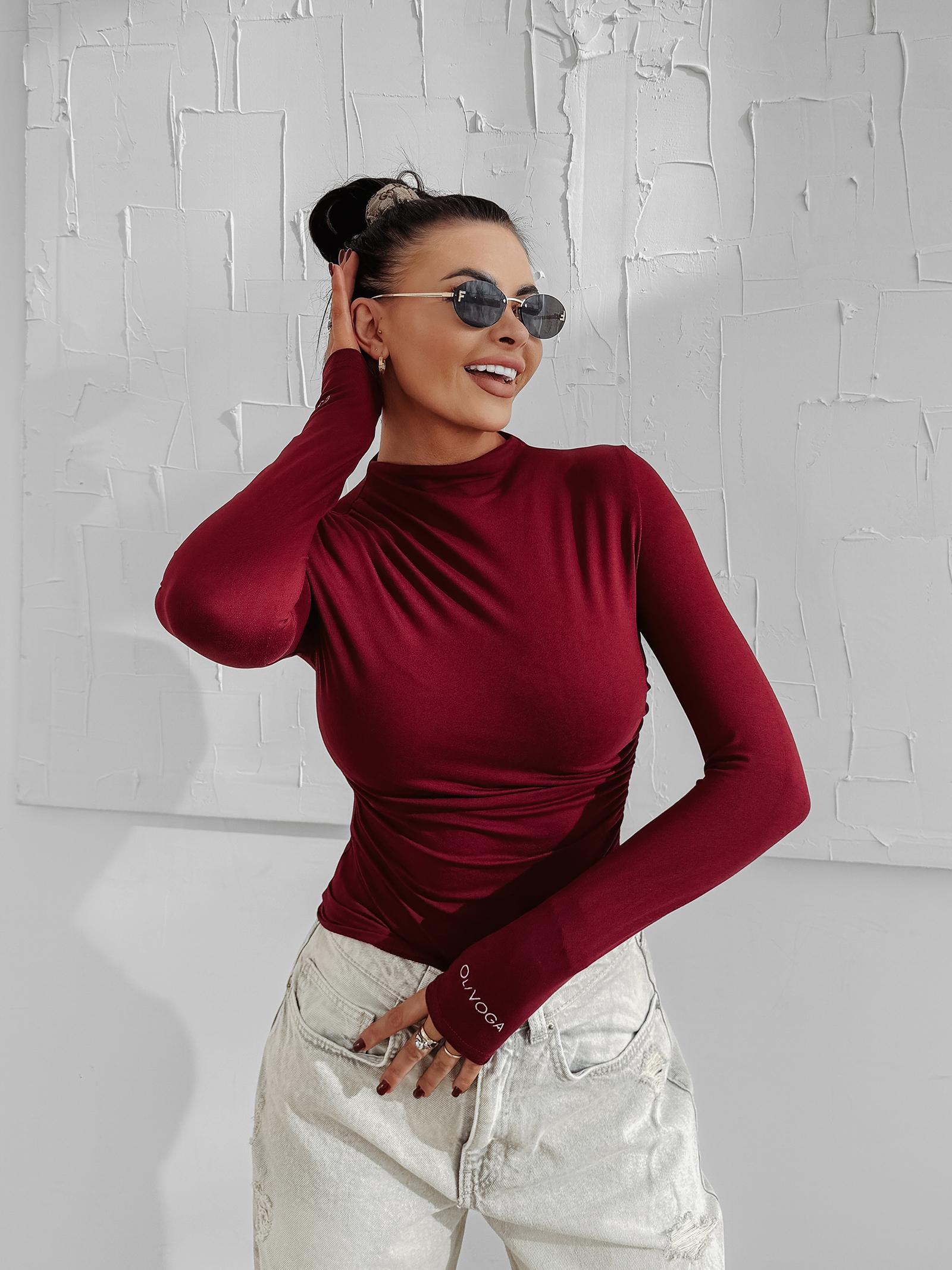 Bluzka damska OLAVOGA NERELIA bordowa Bluzka damska OLAVOGA NERELIA bordowa