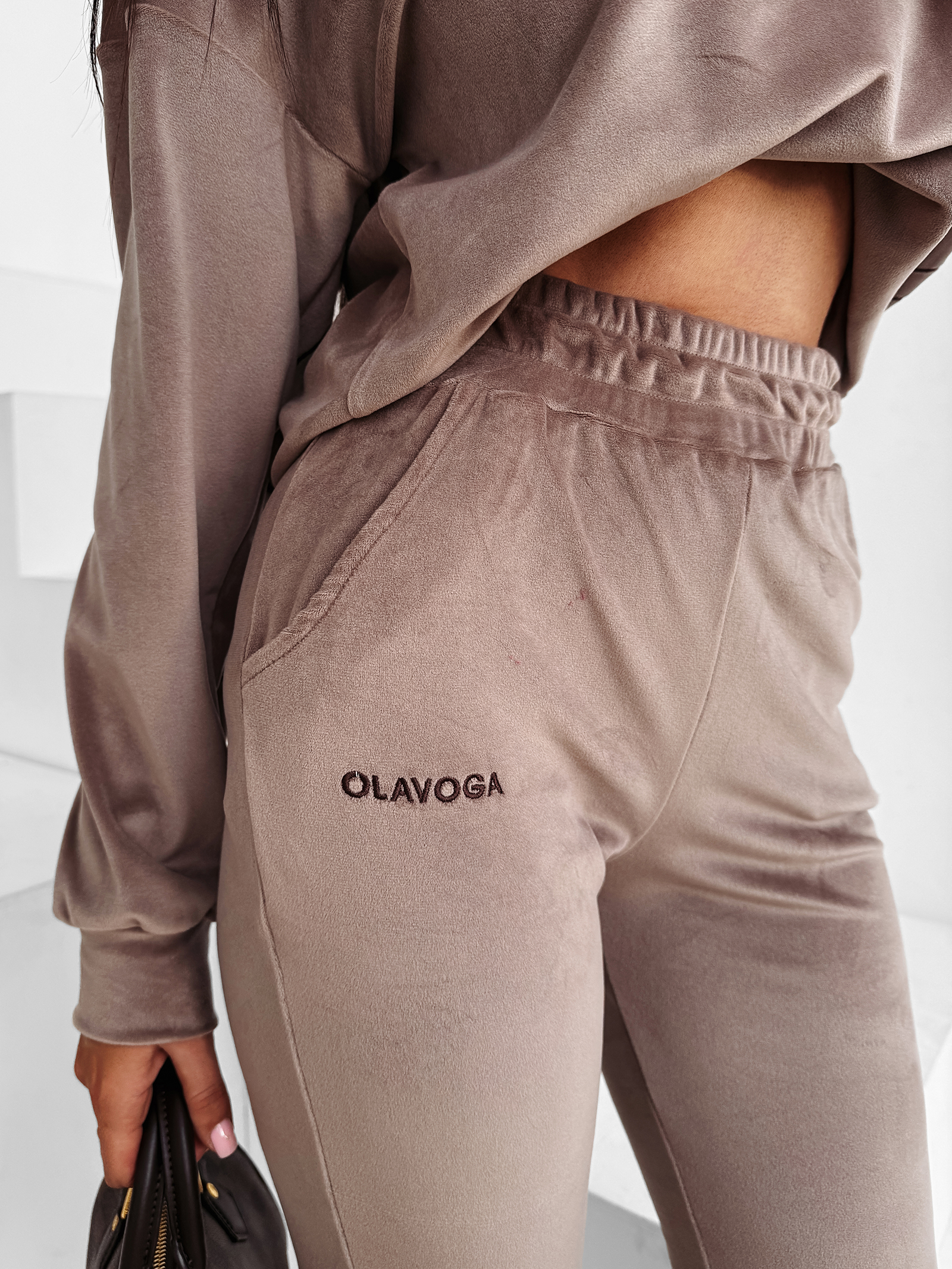 Komplet damski OLAVOGA VELVET ASH latte