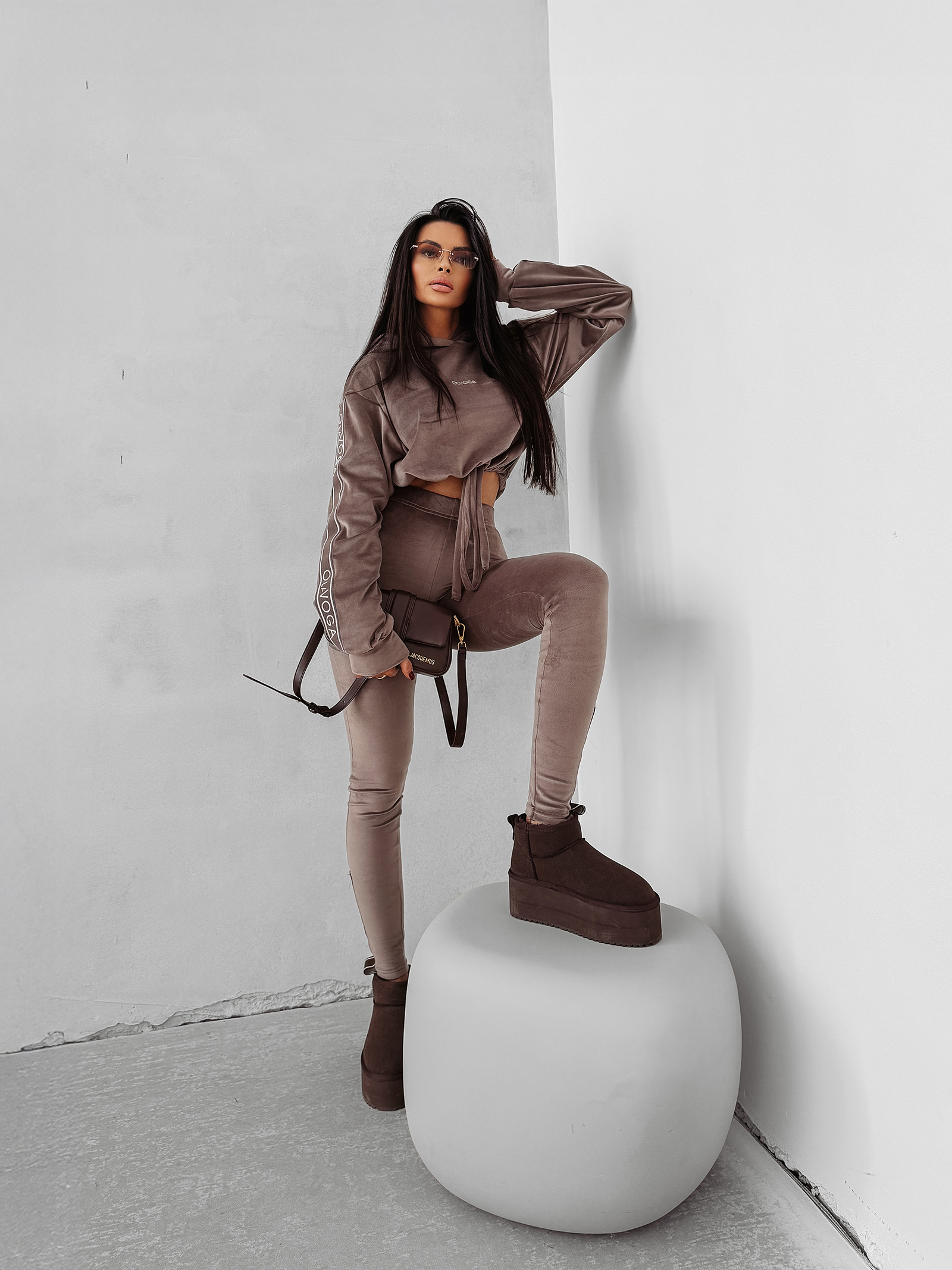 Komplet damski OLAVOGA VELVET AURA latte Komplet damski OLAVOGA VELVET AURA latte