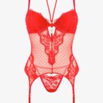 Koronkowy zestaw bielizny damskiej czerwony- gorset ze stringami