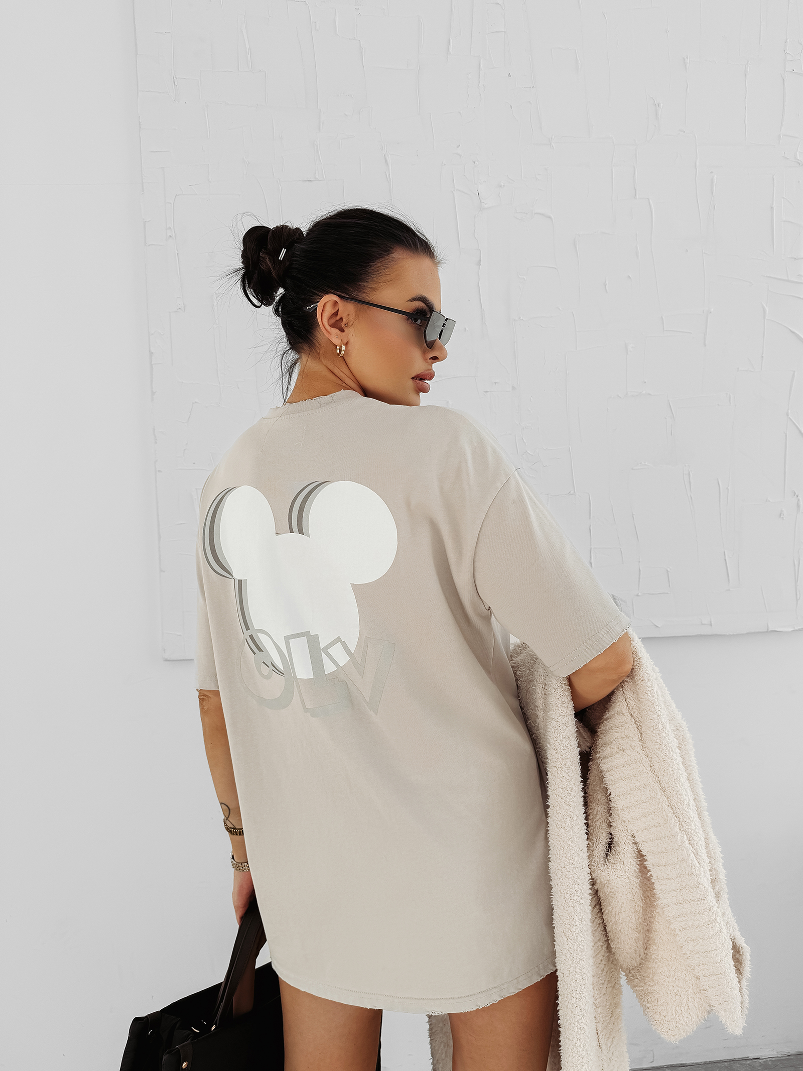 T-shirt damski OLAVOGA BESCO szary T-shirt damski OLAVOGA BESCO szary