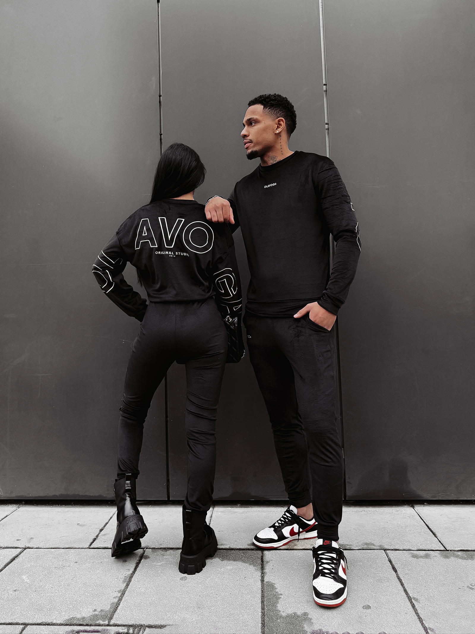 Komplet damski OLAVOGA VELVET ASH czarny