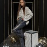 Spodnie jeansowe ze złotą farbą Silien granatowe