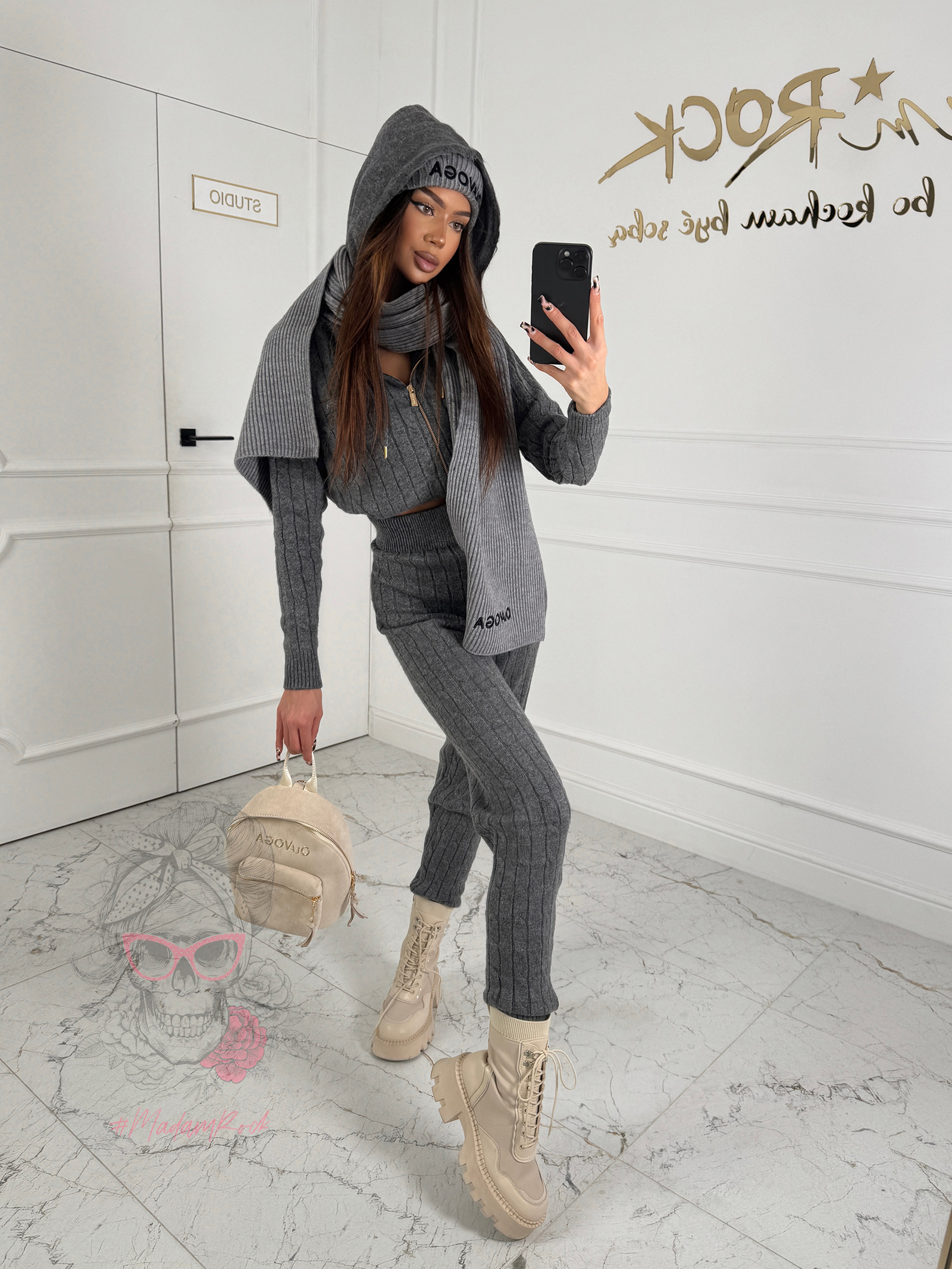 Komplet dres sweterkowy damski BONNIE & CARLEE OLAVOGA grafitowy