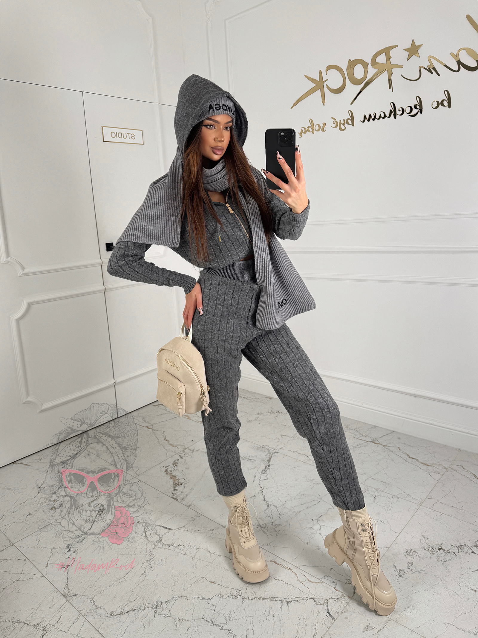 Komplet dres sweterkowy damski BONNIE & CARLEE OLAVOGA grafitowy