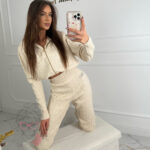 Komplet dres sweterkowy damski BONNIE & CARLEE OLAVOGA beżowy