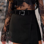 Spódniczko-spodenki z paskiem Motion czarne