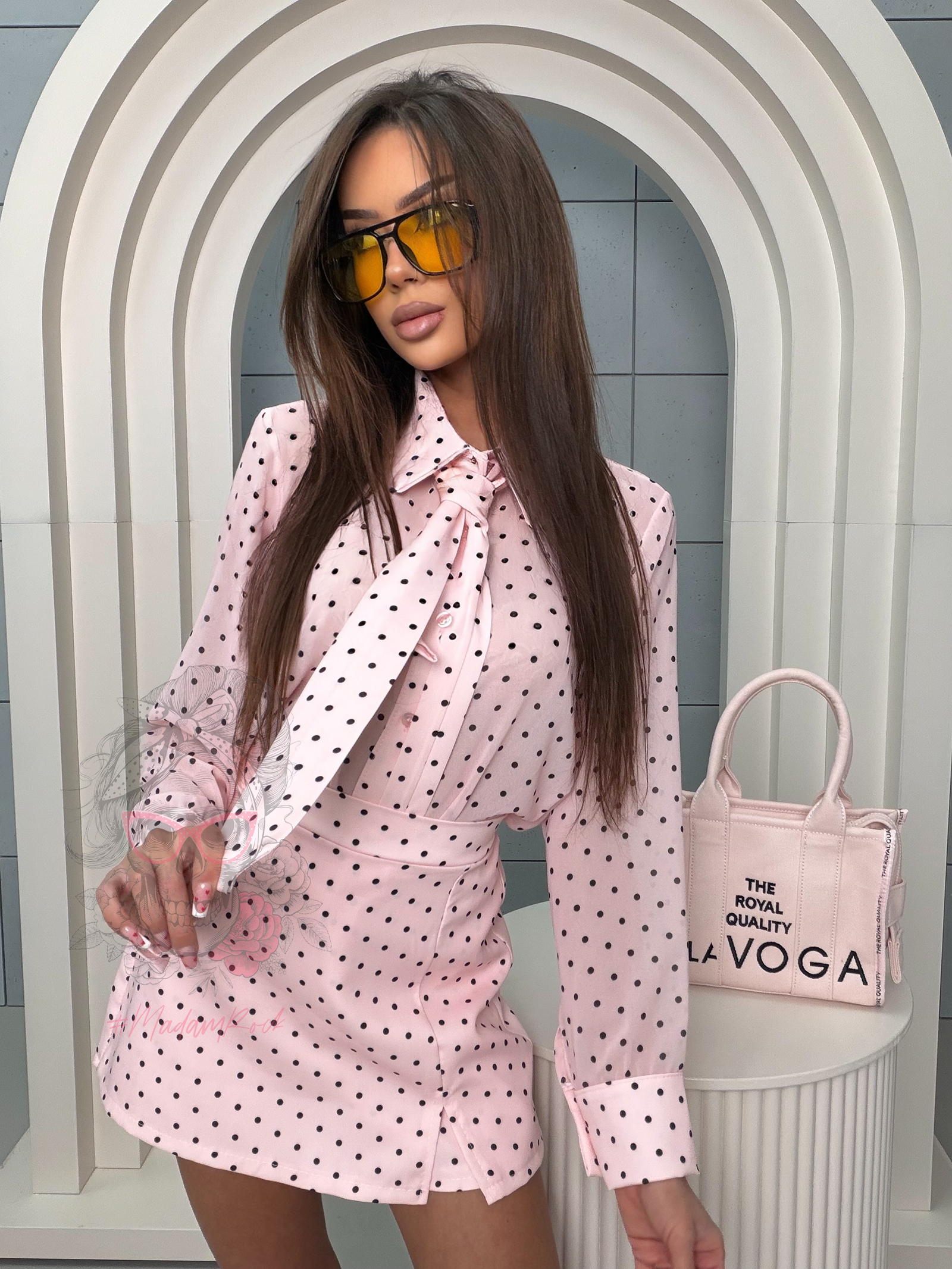 Komplet w groszki - koszula z krawatem + spódniczko-spodenki Mitti różowy