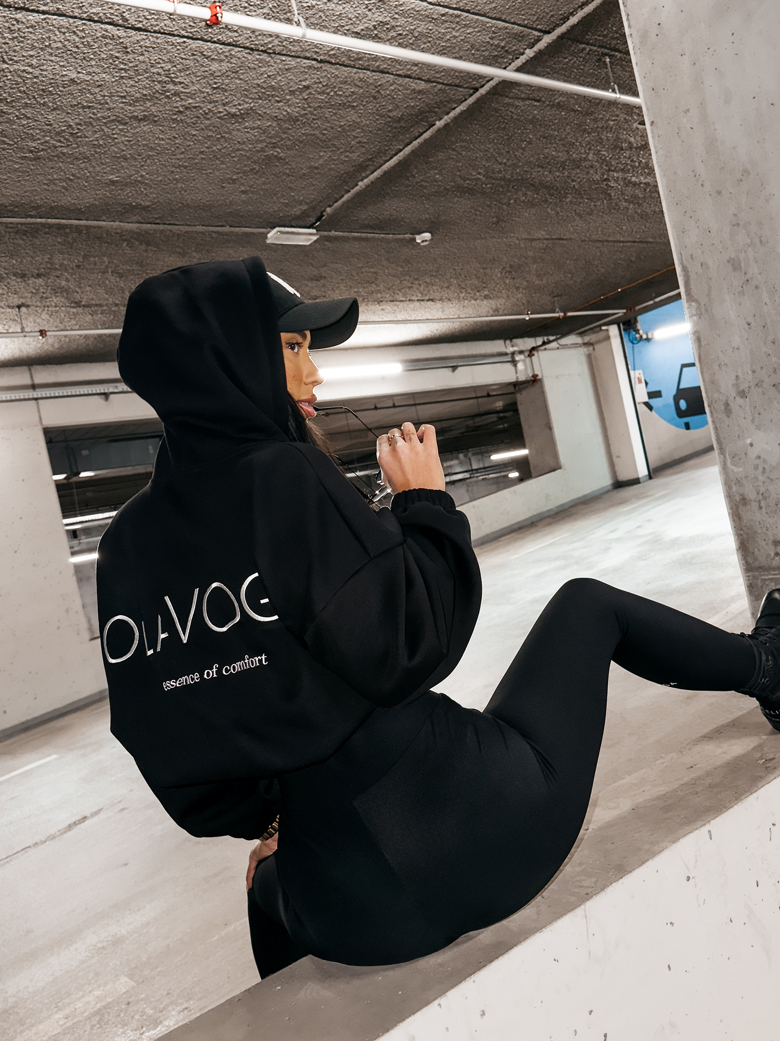 Bluza damska OLAVOGA VELA czarna