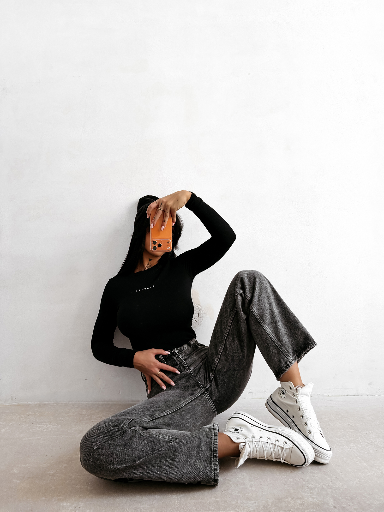 Bluzka damska OLAVOGA MIRIAM czarna