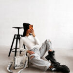 Bluzka damska OLAVOGA MIRIAM ecru