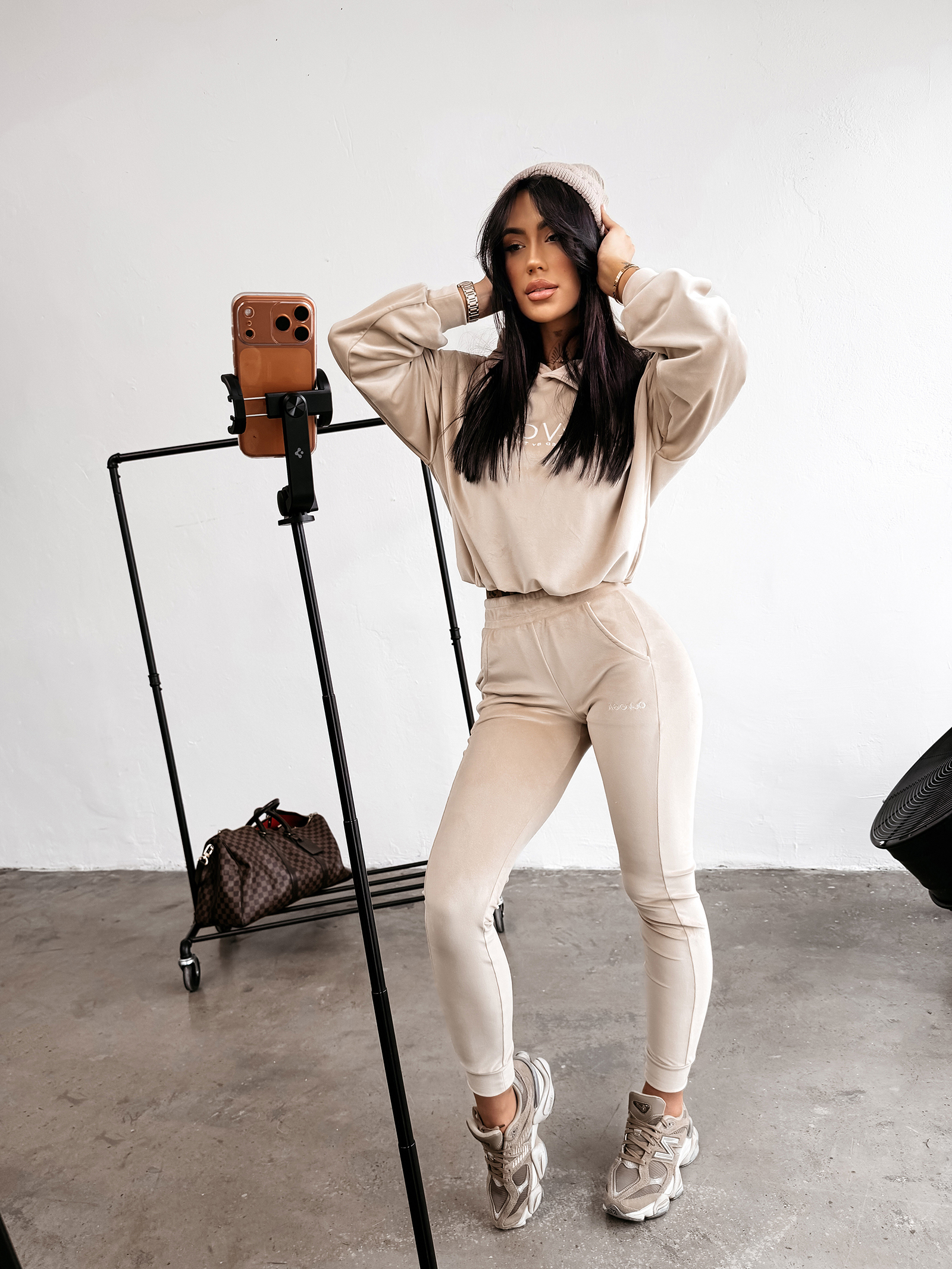 Komplet damski OLAVOGA HANDIES beżowy Komplet damski OLAVOGA HANDIES beżowy