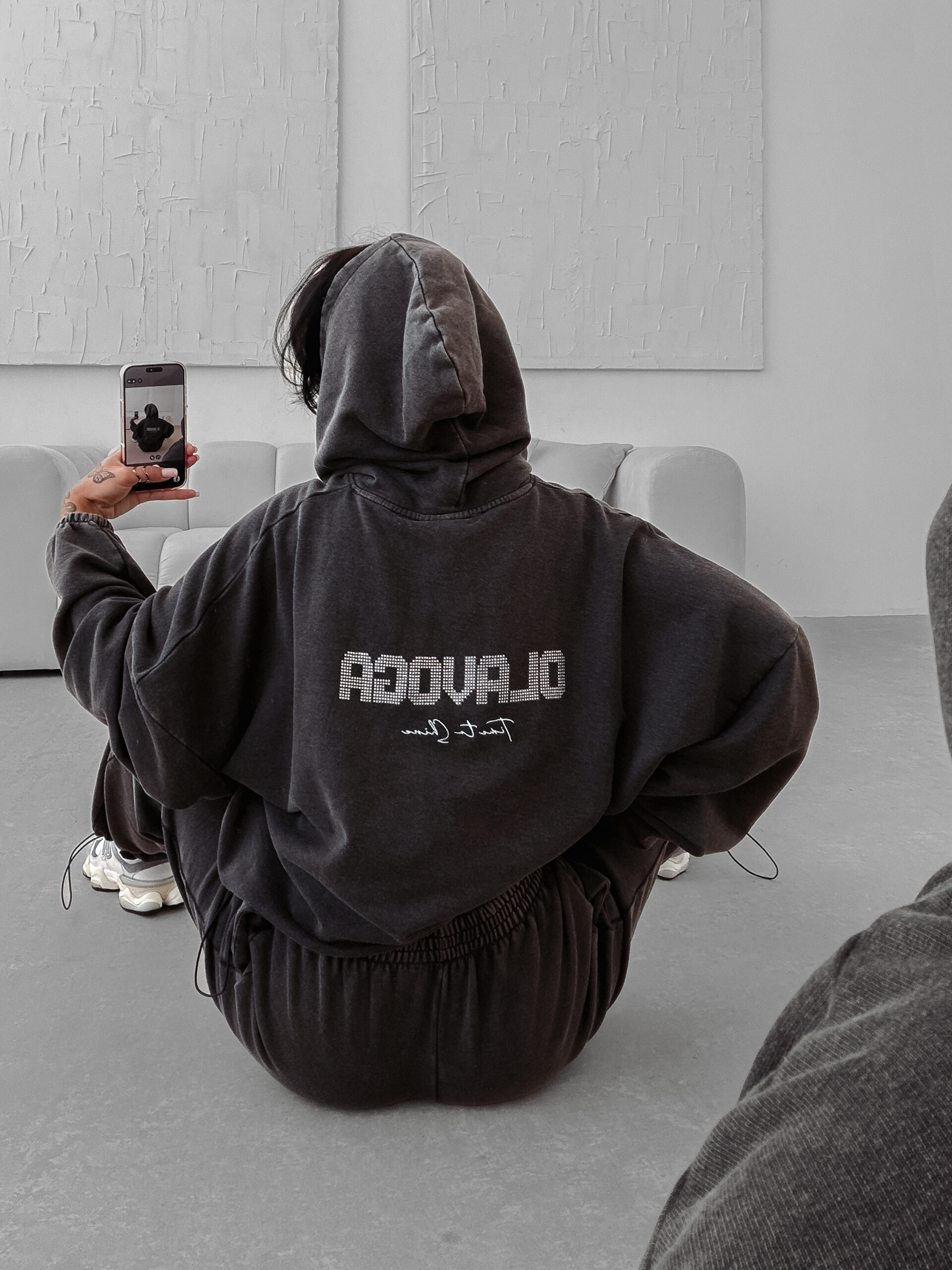 Komplet damski OLAVOGA STONY brązowy Komplet damski OLAVOGA STONY brązowy