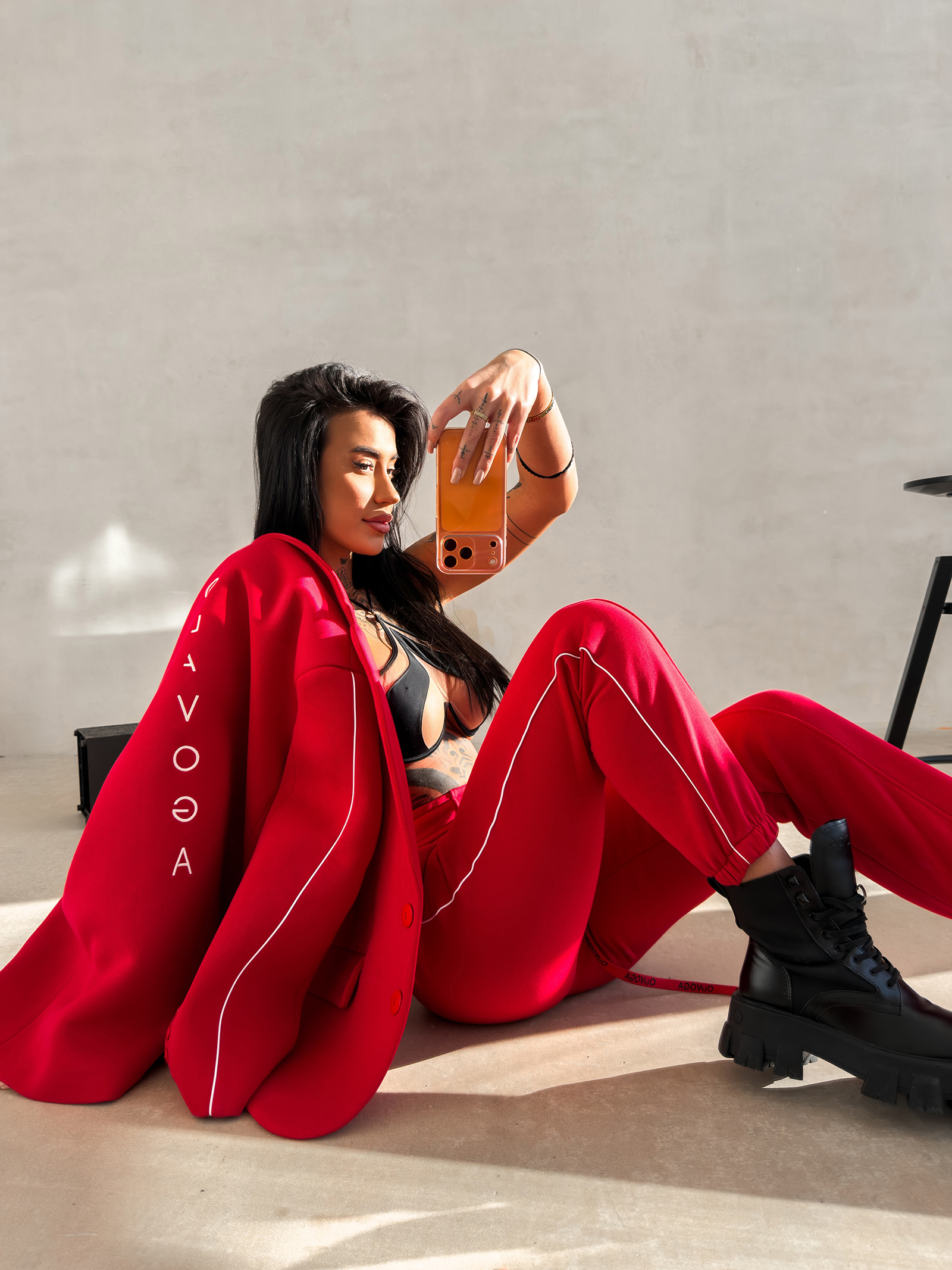 Spodnie damskie OLAVOGA FINIRE czerwone