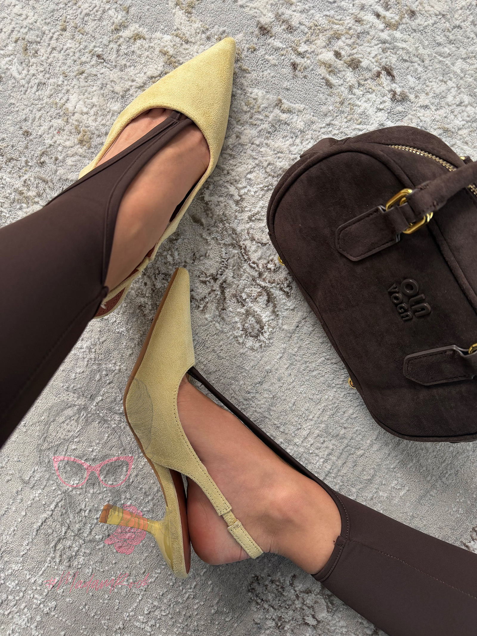 Czółenka zamszowe szpilki niskie Komire bananowe