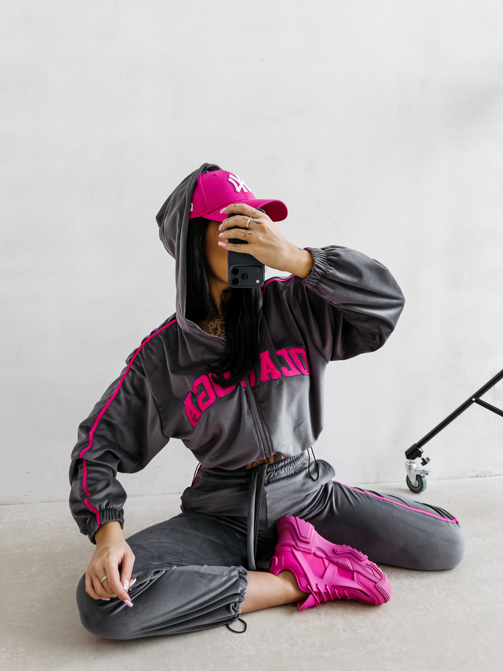 Komplet damski OLAVOGA AVONI grafitowy