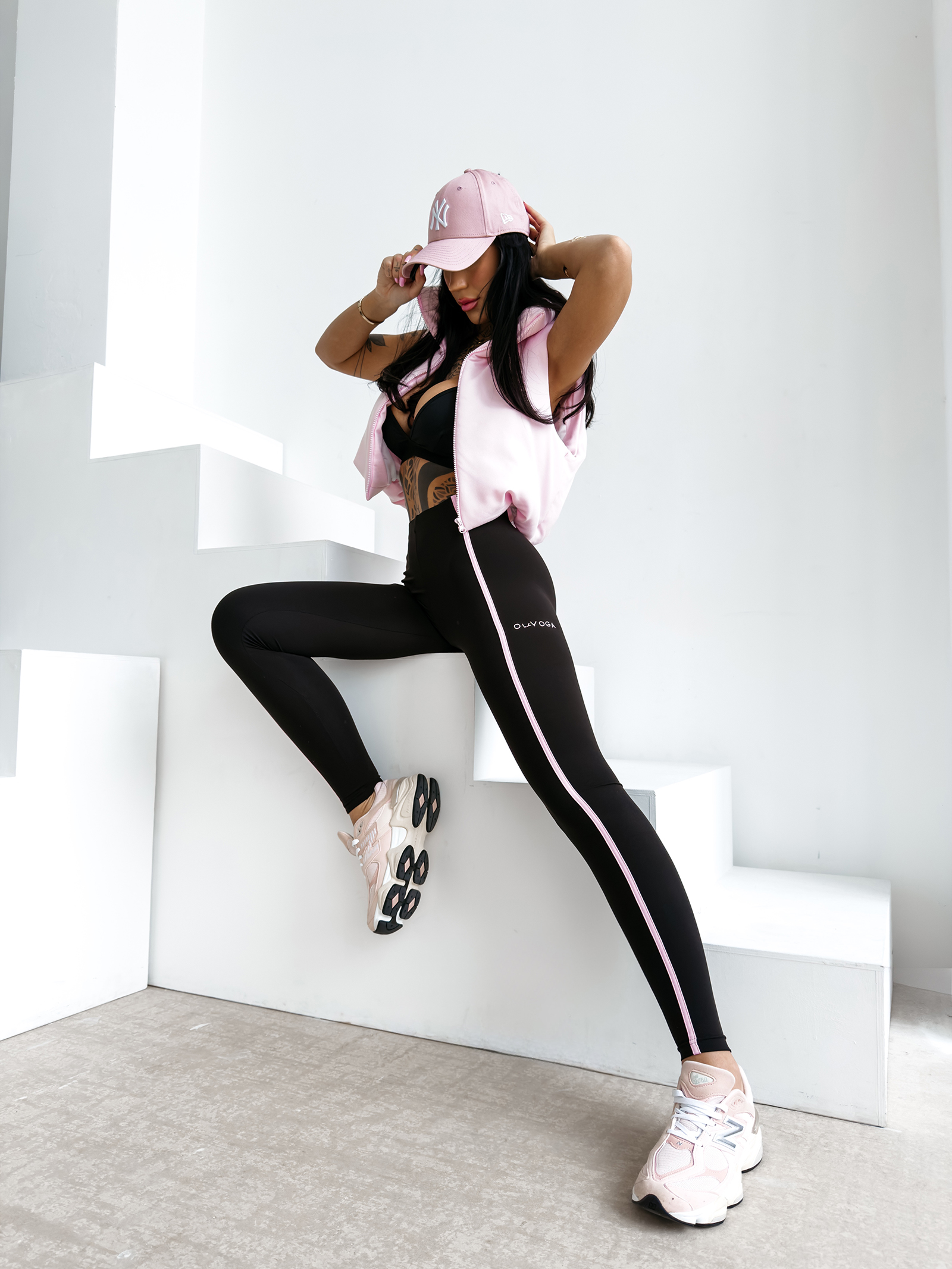 Legginsy wyszczyplające OLAVOGA AMERA czarne