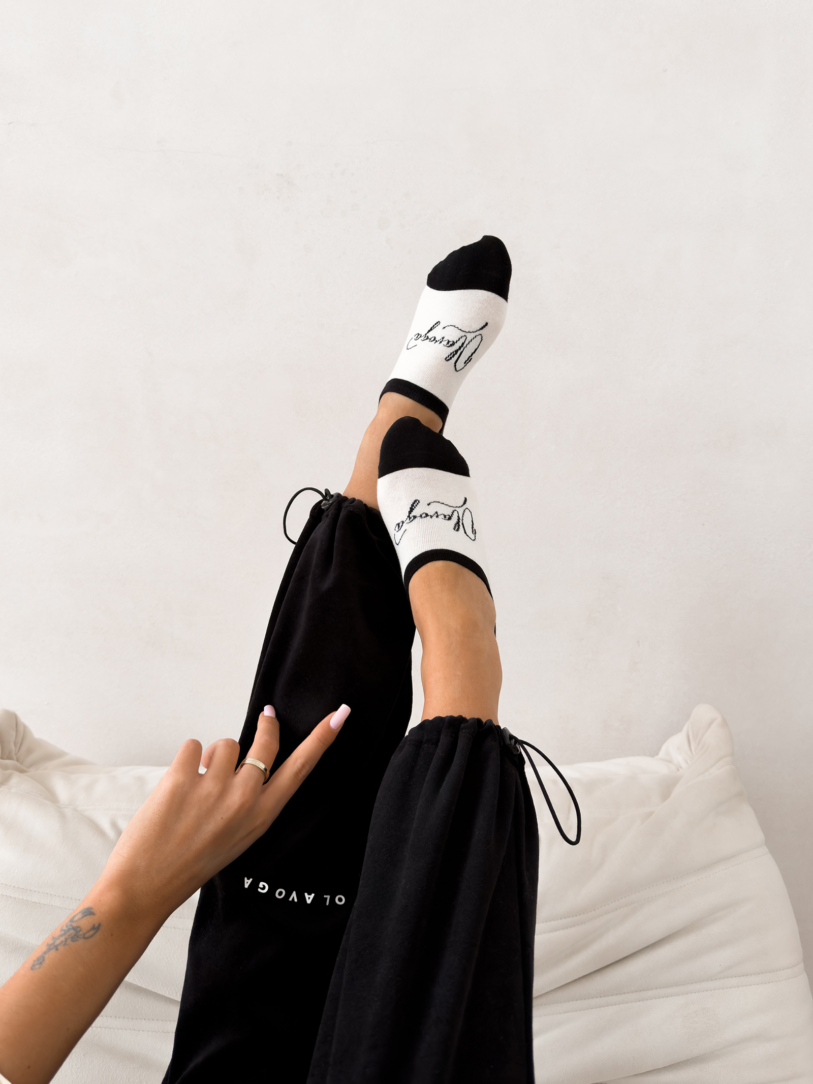 Skarpetki damskie OLAVOGA SORIA ecru