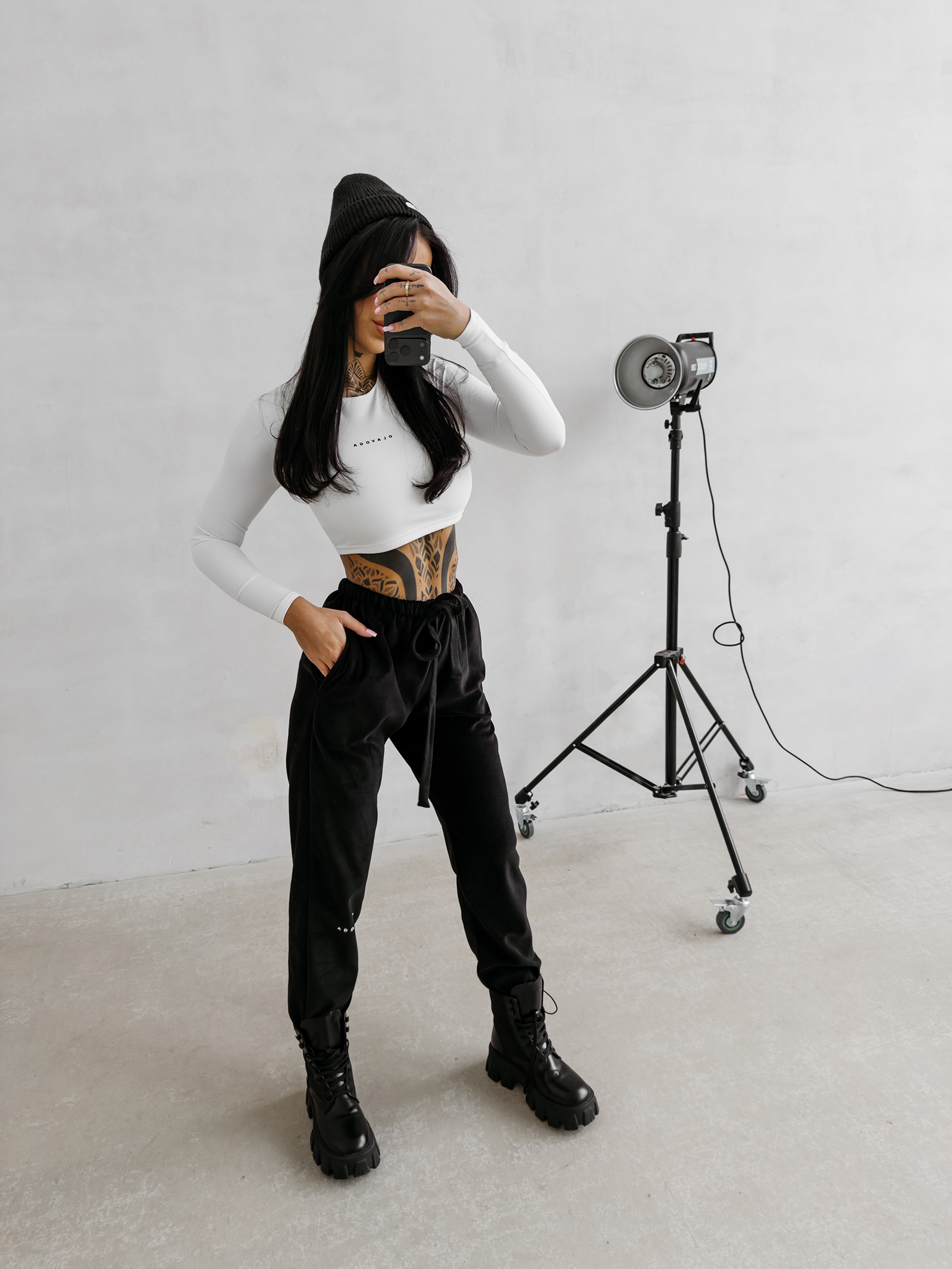 Spodnie damskie OLAVOGA NESA czarne