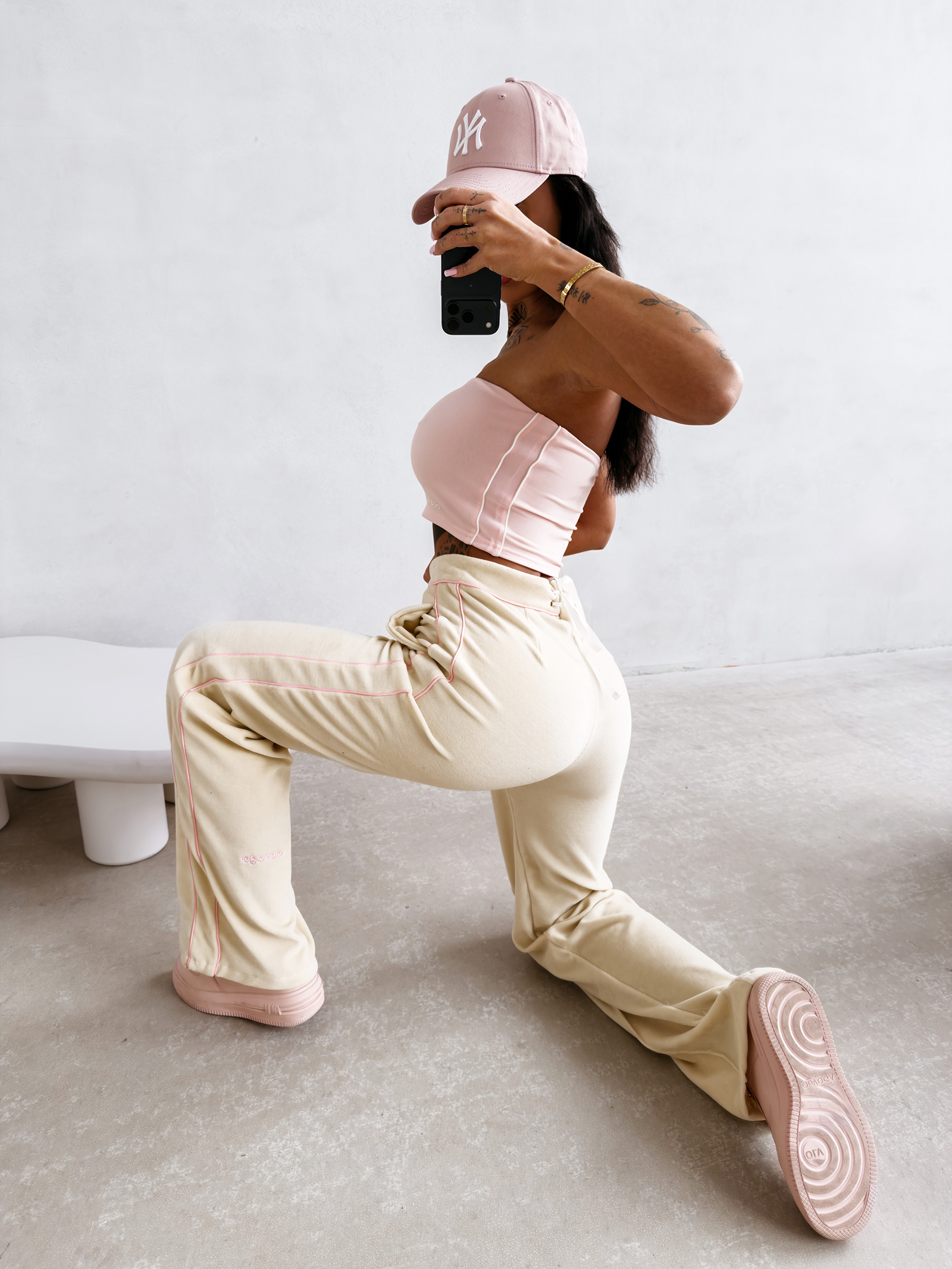 Spodnie damskie OLAVOGA VELIN ecru